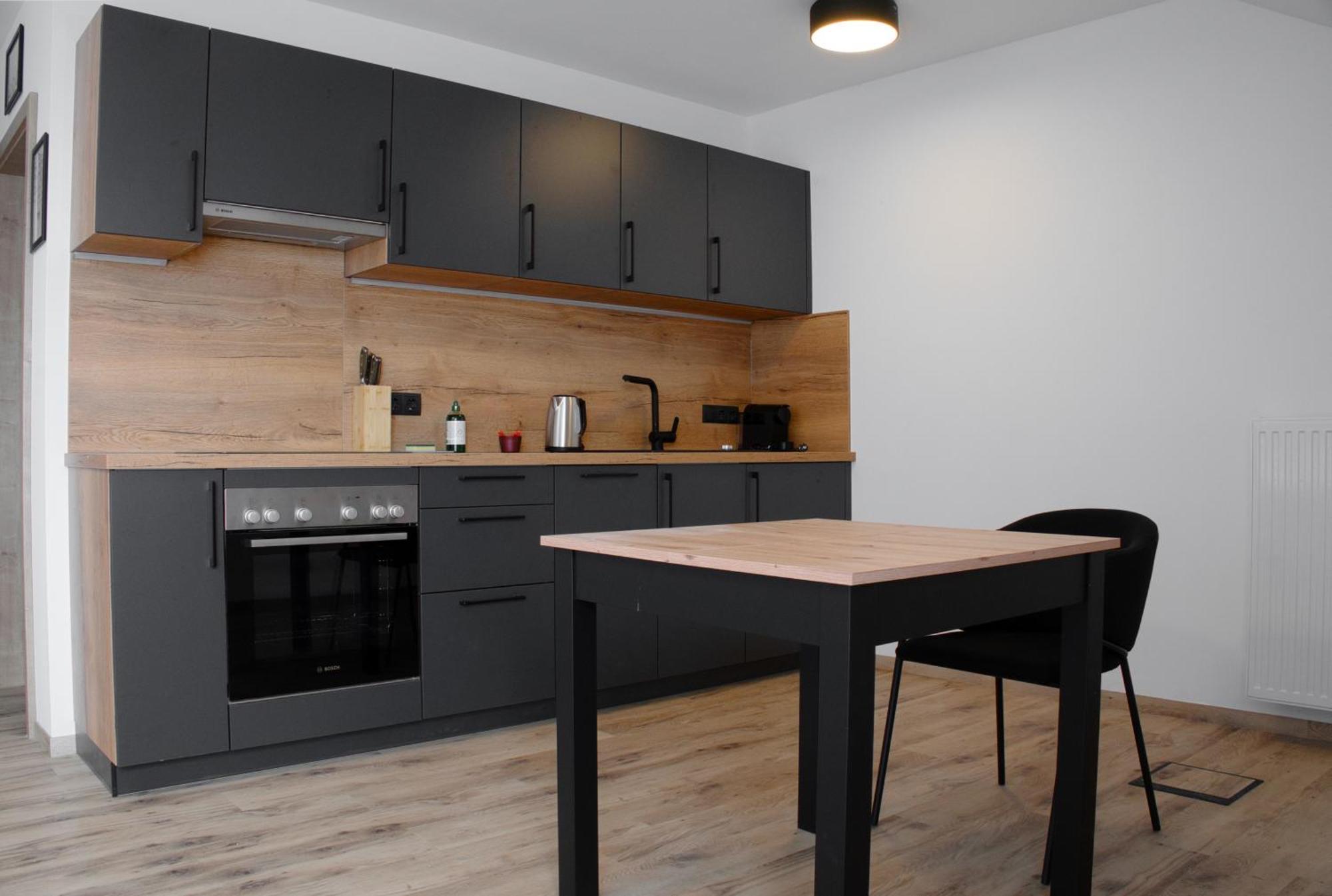 Myquartier City Chalets Инсбрук Екстериор снимка