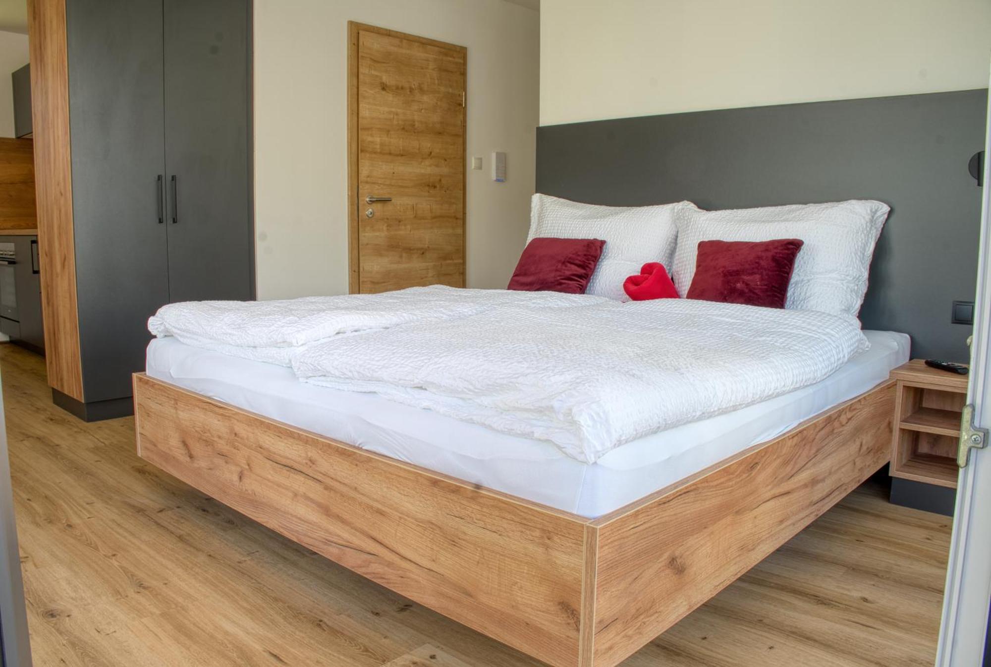 Myquartier City Chalets Инсбрук Екстериор снимка