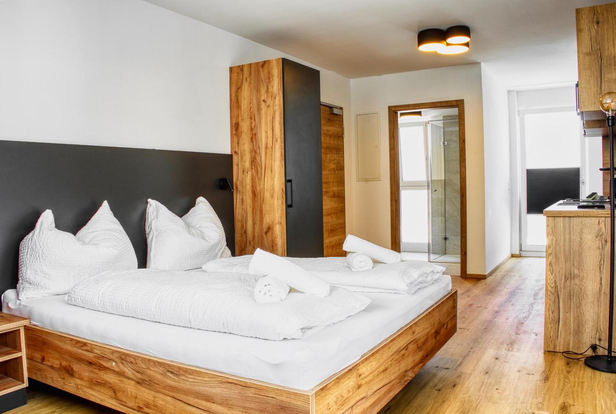 Myquartier City Chalets Инсбрук Екстериор снимка